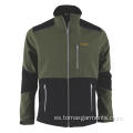 290gsm verde con chaqueta Softshell negra